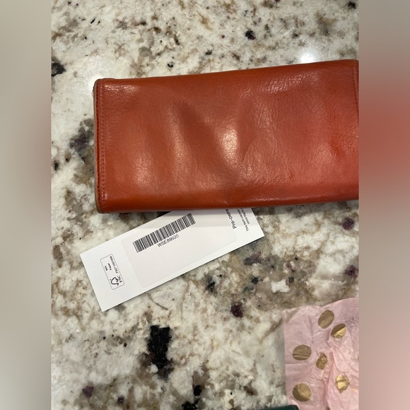 Chloe Wallet - Picture 5 of 6